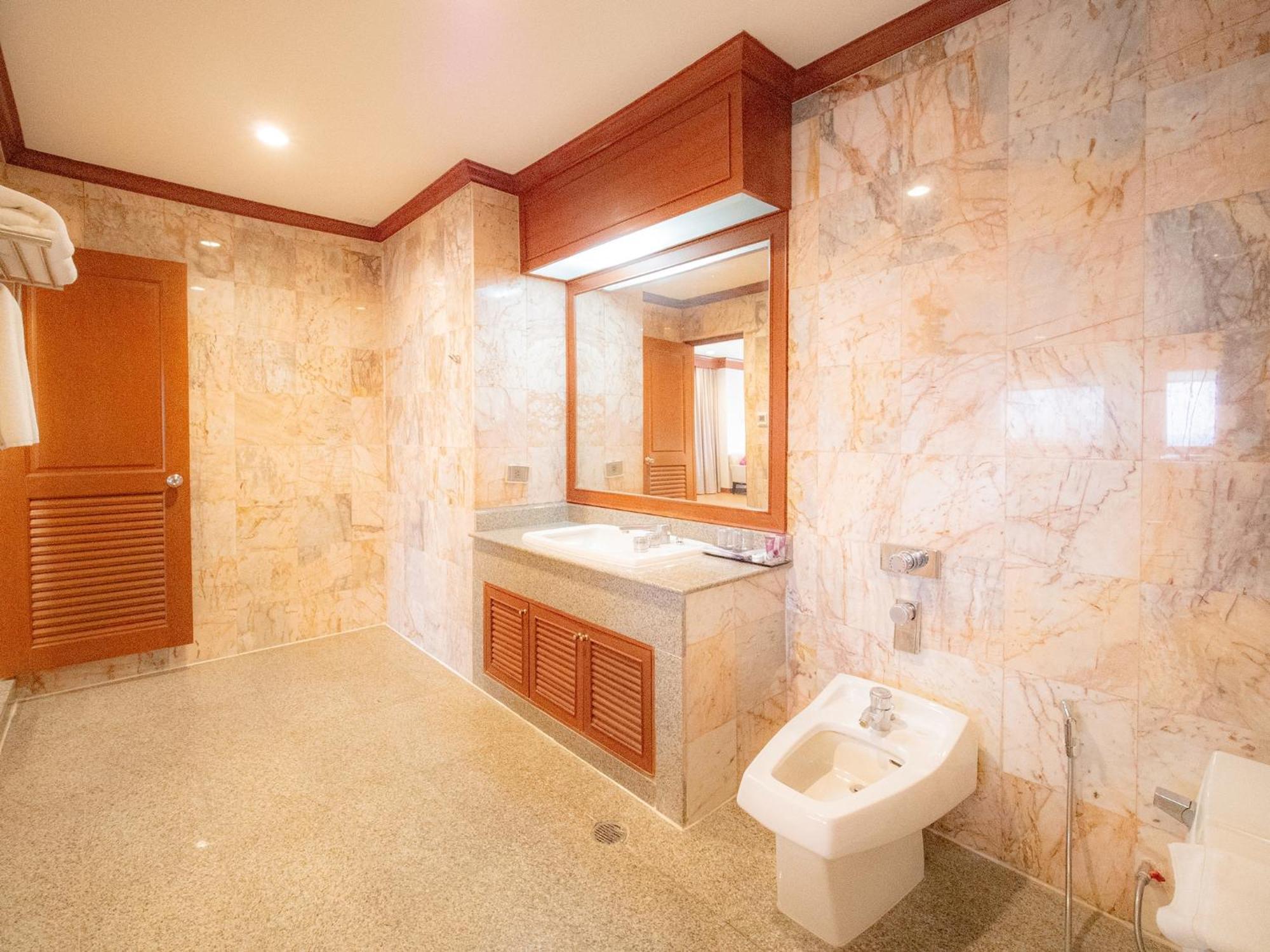 Fortune River View Hotel Nakhon Phanom Exterior photo