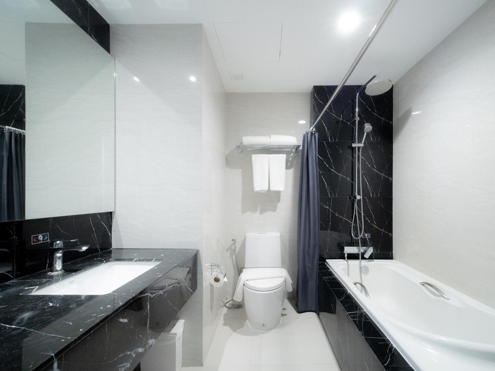 Fortune River View Hotel Nakhon Phanom Exterior photo
