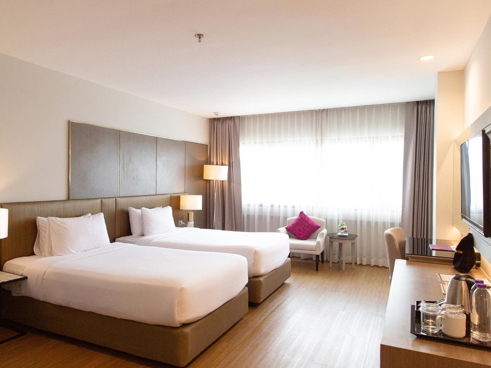 Fortune River View Hotel Nakhon Phanom Exterior photo